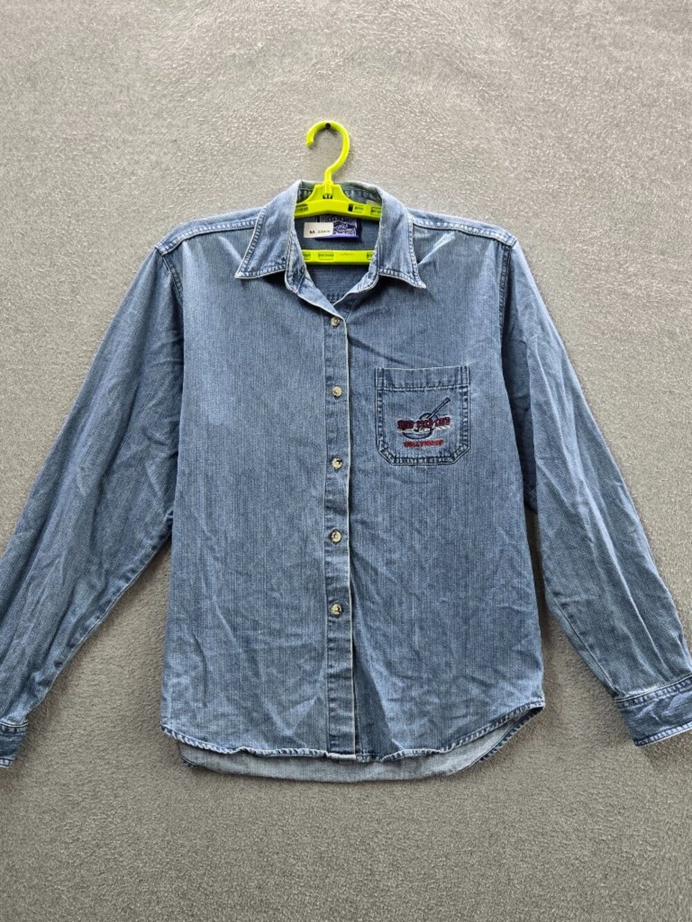 VINTAGE Hard Rock Cafe Women Button Up Shirt L Blue Denim Embroidered Guitar 90s